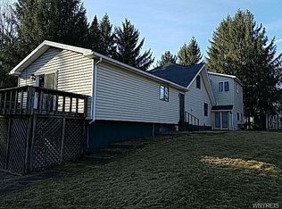 9613 Colby Rd, Corfu, NY 14036