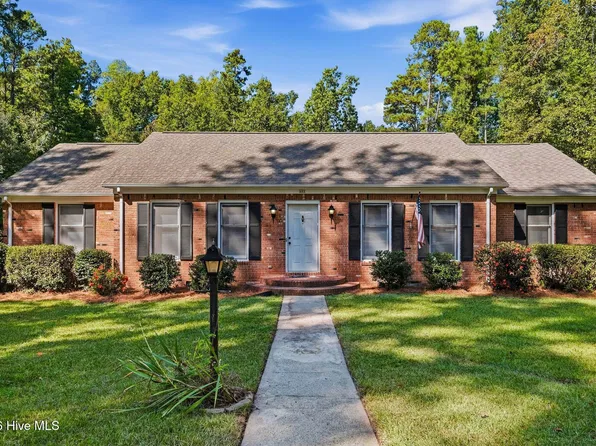 603 Edgehill Parkway, Carthage, NC 28327