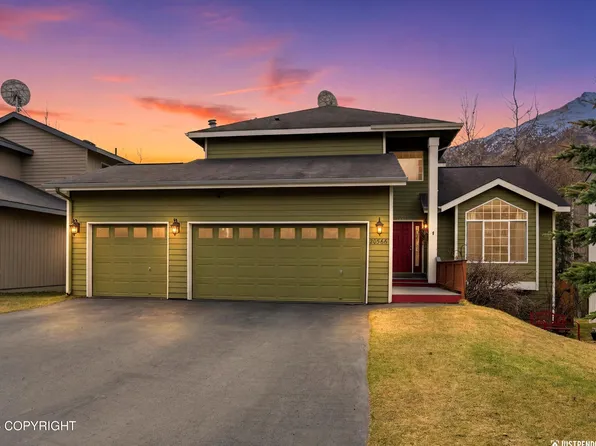 20566 Driftwood Bay Dr, Eagle River, AK 99577