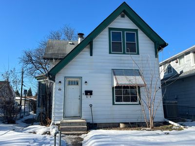 1069 Earl St, Saint Paul, MN, 55106