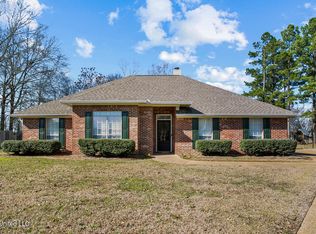 135 Planters Row, Madison, MS 39110