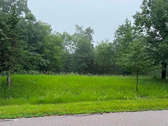 2nd image of L22 Hillside Dr