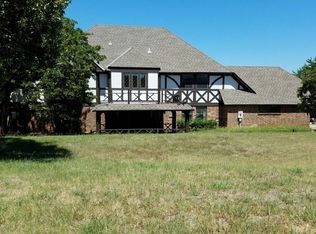 9929 Daffodil Ct, Norman, OK 73026