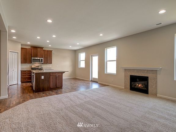 4th image of 1006 Antone Lane NW #38
