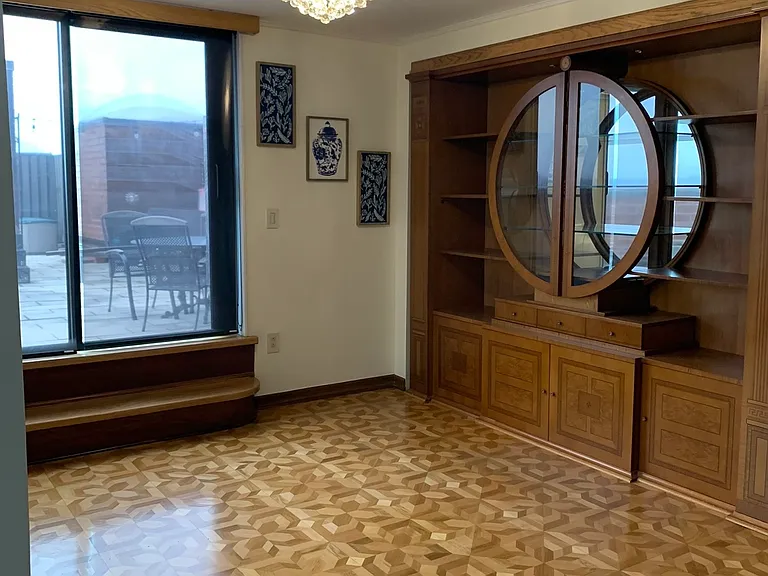 1629 Harmon Cove Tower #1629 — Photo 15