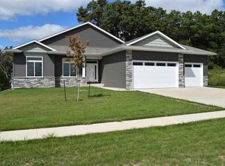 525 Deer View Ave, Tiffin, IA 52340