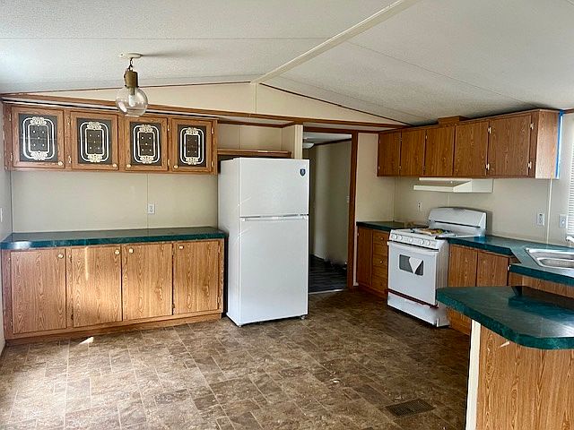 1st image of 2900 N Union St #157