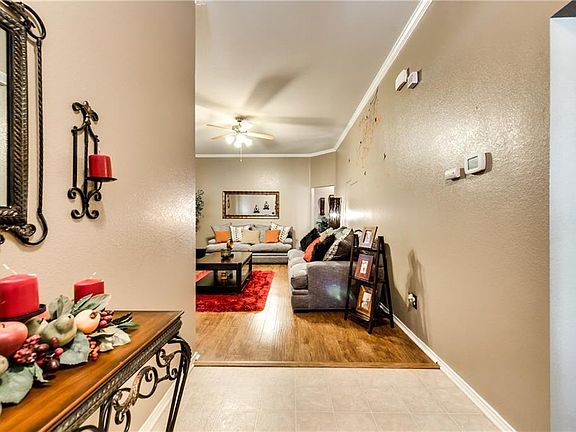 5th image of 2031 Sunny Side Dr