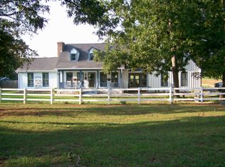 633 Baughs Cross Rd, West Point, GA 31833