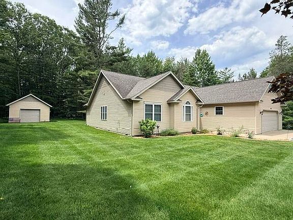 2nd image of 107 Misty Meadow Ct