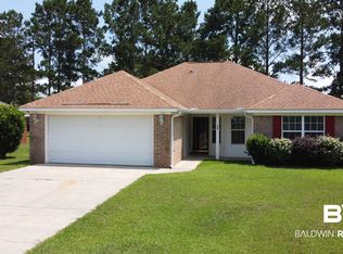 422 Meadow Ln, Foley, AL 36535