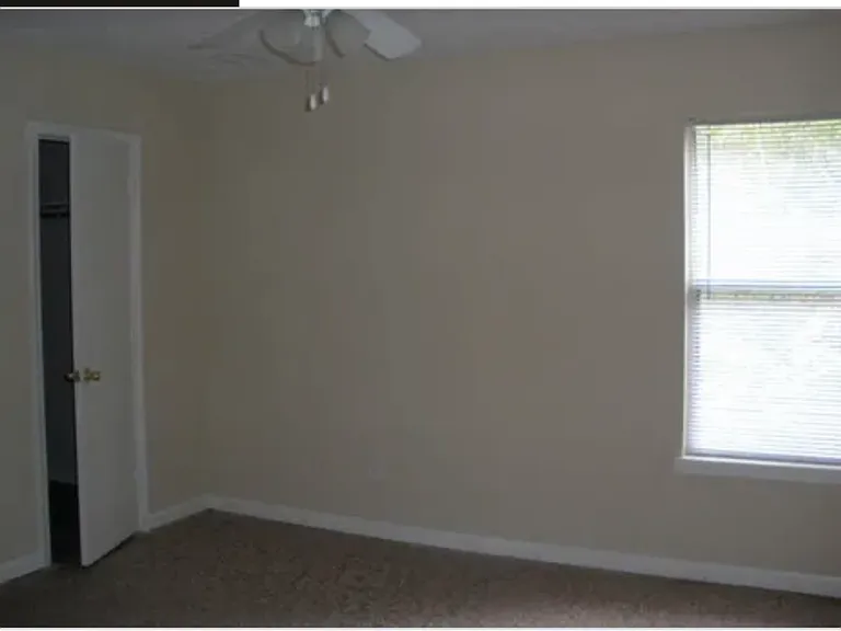 3173 Dove Ct #B — Photo 4