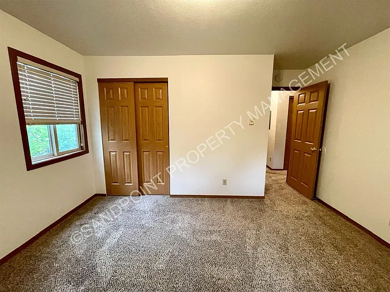 910 N Division Ave #208 — Photo 20