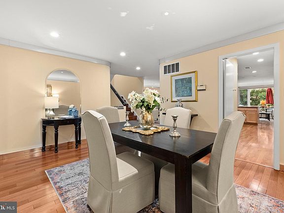4th image of 6315 Manchester Way