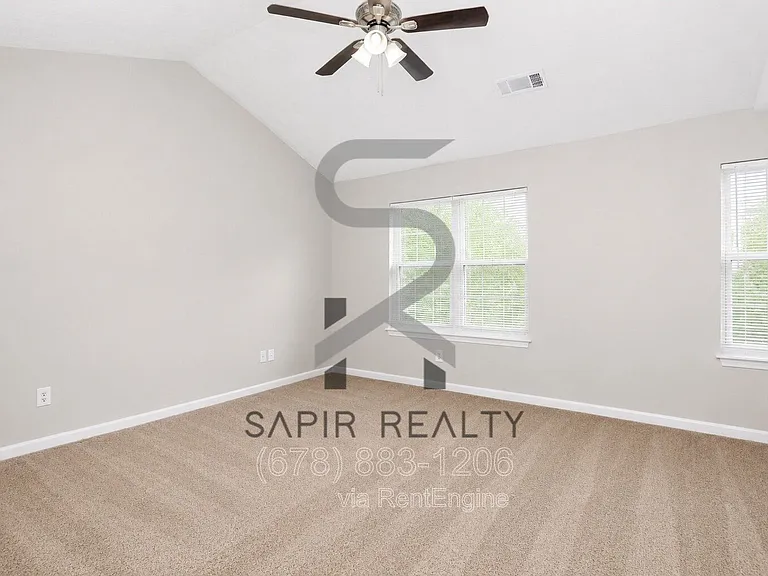 6989 Setters Way — Photo 10