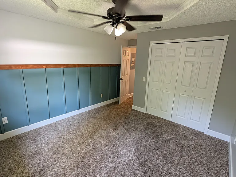 540 Linda St — Photo 14