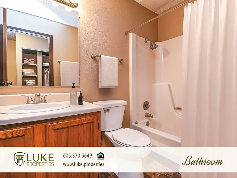 401 S Sycamore Ave #108 — Photo 11