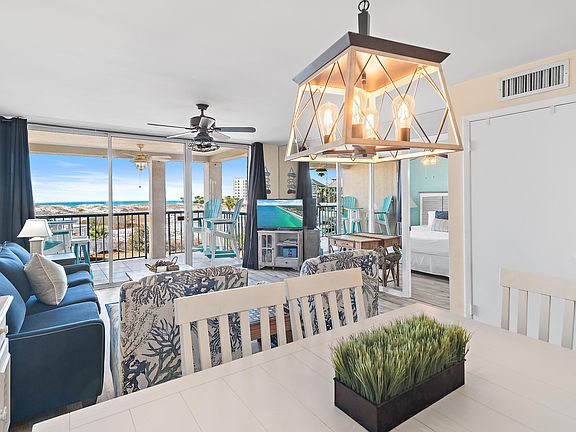 3rd image of 480 Gulf Shore Dr Unit 211