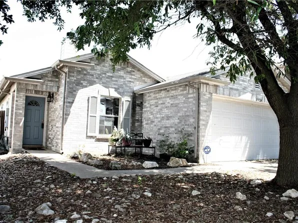 13124 Dearbonne Dr, Del Valle, TX 78617