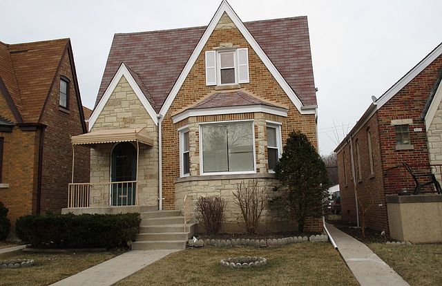 1st image of 3131 N Nordica Ave
