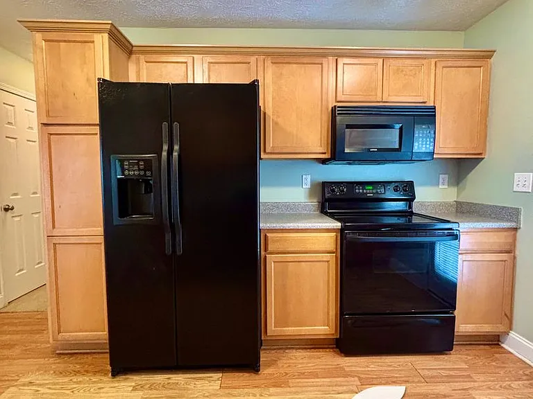 4833 Laurelwood Pl — Photo 6
