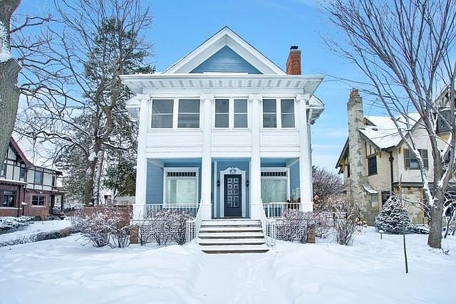 1st image of 2288 W Lake Of The Isles Pkwy