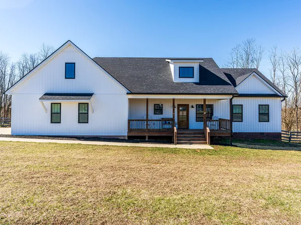 230 Woodridge Dr, Lancaster, KY 40444