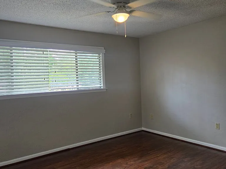 4503 NW 41st Pl — Photo 20
