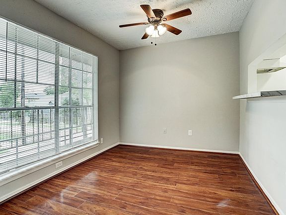 5th image of 513 Ridge St APT 21
