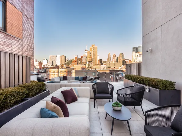 500 West 45th Street 230 image 13 of 13