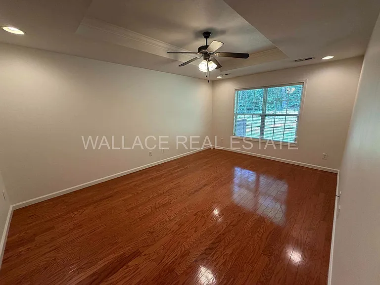 8852 Carriage House Way — Photo 10