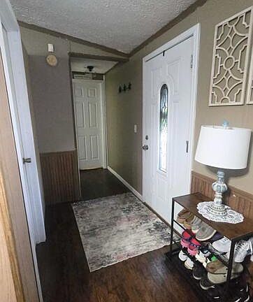 4th image of 2184 Green Pond Rd