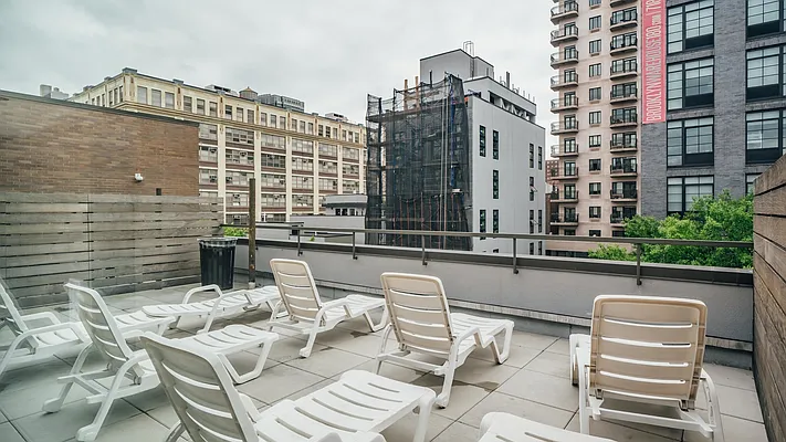 Rented by Nooklyn NYC LLC | media 24