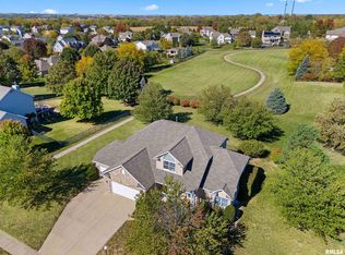 11501 N Glenshire Dr, Dunlap, IL 61525