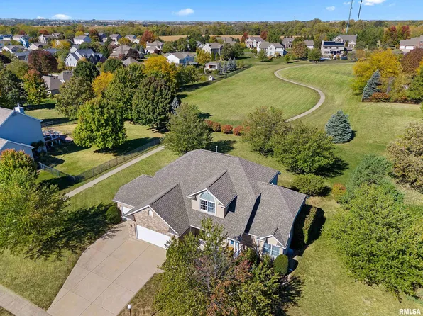 11501 N Glenshire Dr, Dunlap, IL 61525