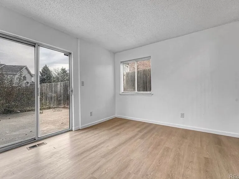 4240 S Ireland St — Photo 8