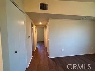1229 Hollister St — Photo 2