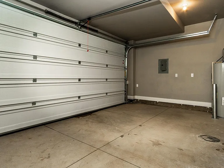 20500 Empire Ave — Photo 15