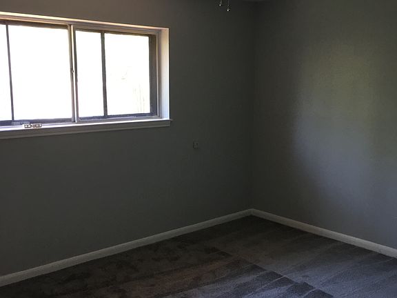 5th image of 17419 Baronshire Dr