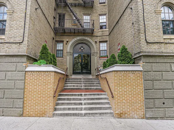 1100 Grand Concourse APT 4H, Bronx, NY 10456