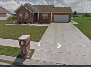 328 Silverthorne Dr, Freeburg, IL 62243