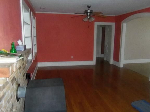 4th image of 713 Edenton Road St