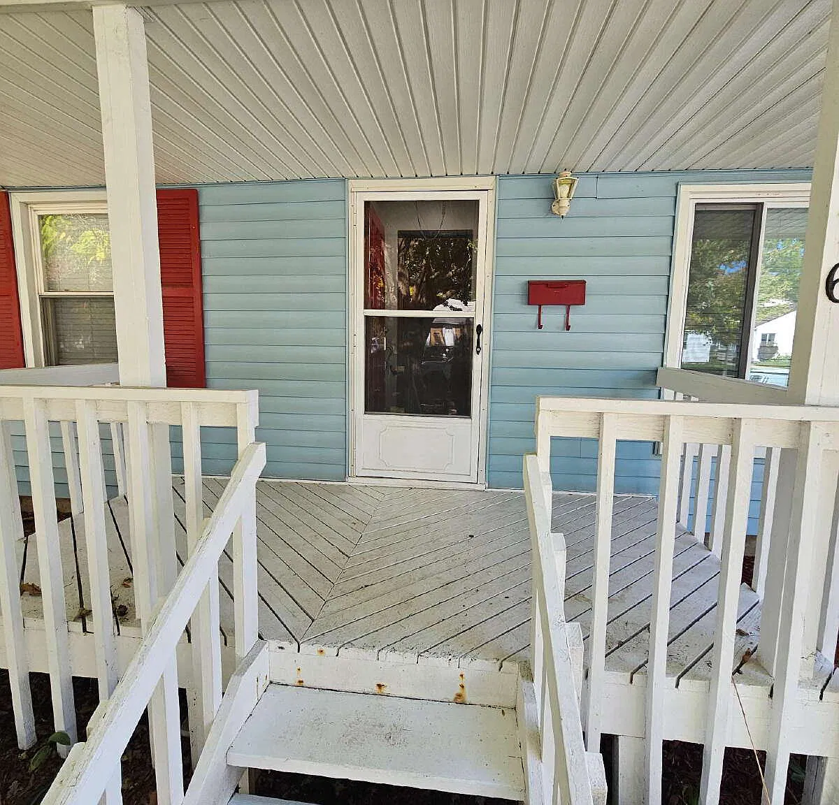 2 bed, 1.0 bath, 778 sqft, $1,650 — Photo 2