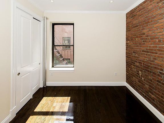 5th image of 210 E 95th St APT 5C