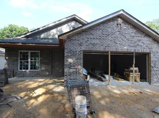 626 Hickory Ave, Niceville, FL 32578