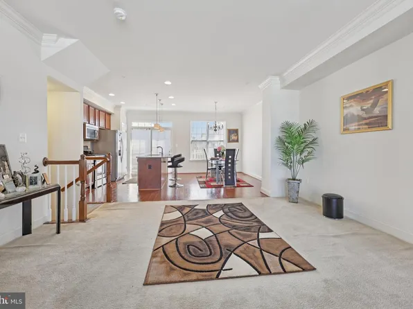 7206 Wood Meadow Way, Lanham, MD 20706