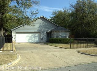 1405 E Jefferson Ave, Fort Worth, TX 76104