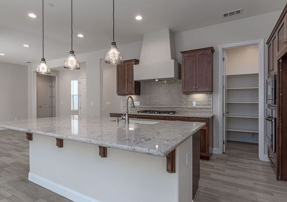 Ventana Kitchen