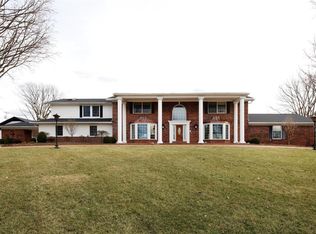 10450 Starhill Acres Dr, Saint Louis, MO