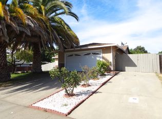 3301 Glenmoor Dr, Sacramento, CA 95827